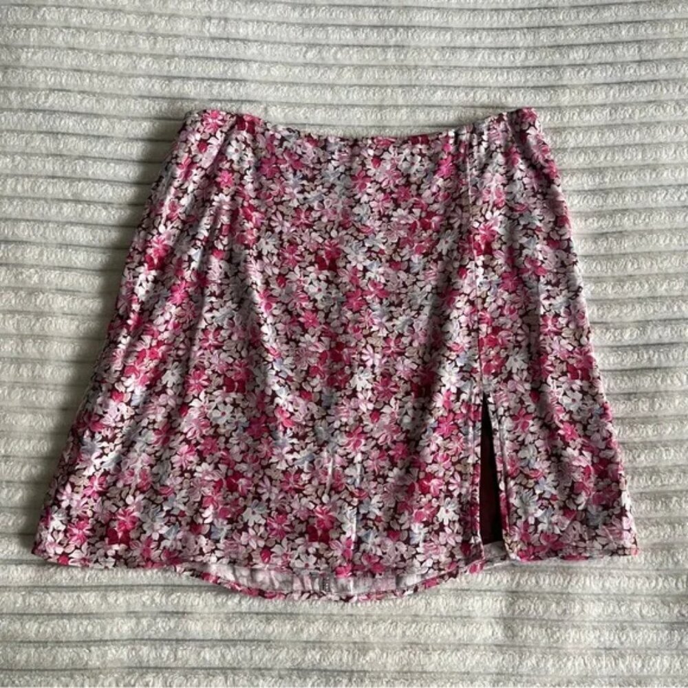 Aritzia Sunday Best Tatiana Skirt NWT Floral Cognac Pink Size 6 - Picture 5 of 8